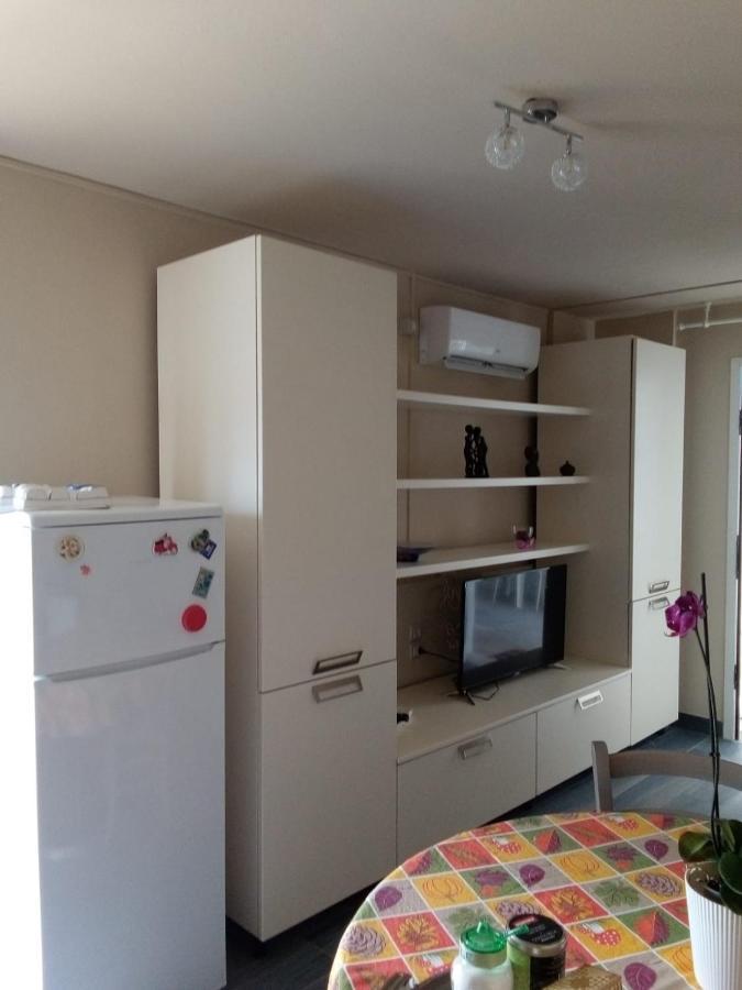 Swimming And Sun Apartment Gandosso Ngoại thất bức ảnh